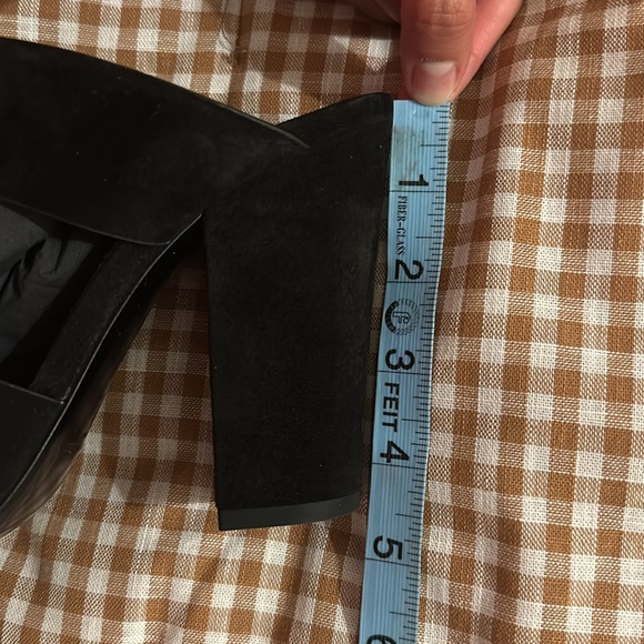 Saint Laurent Cross Sandal - Picture 8 of 8